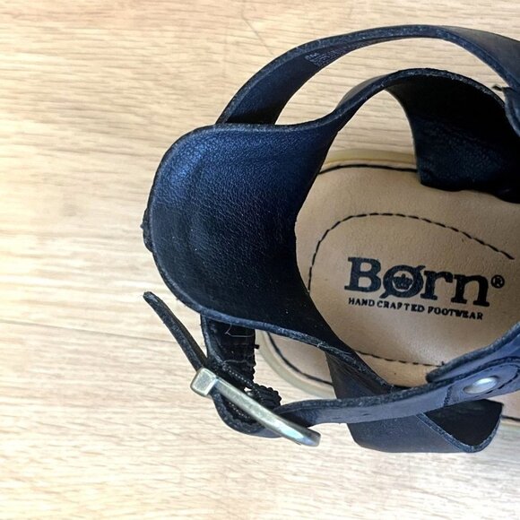 NWOB Born Black Leather Gladiator Sandals 8 - Picture 8 of 12